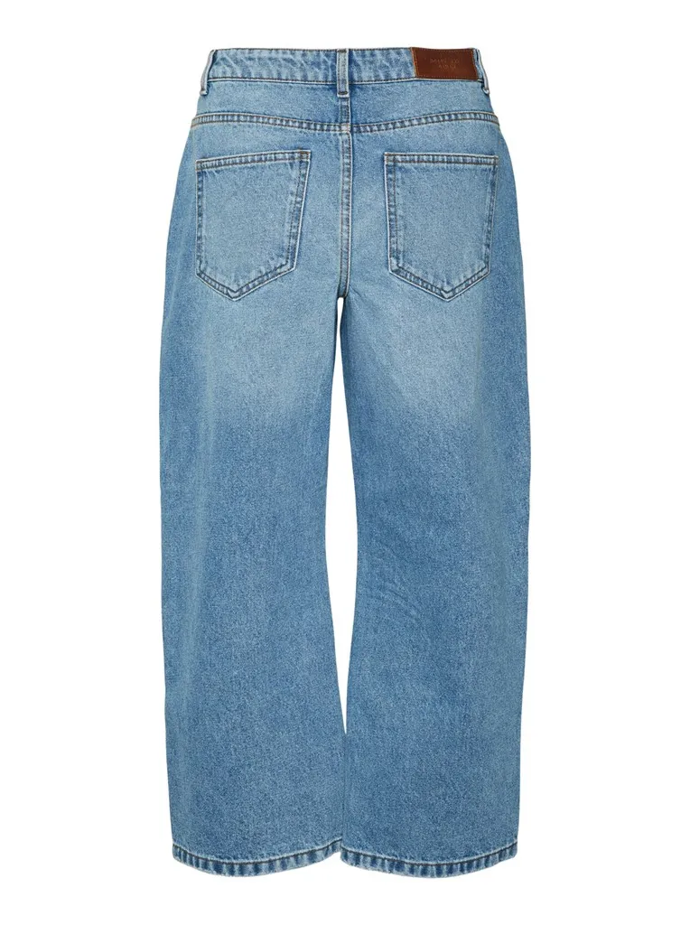 Amanda Ankle Jeans by Noisy May