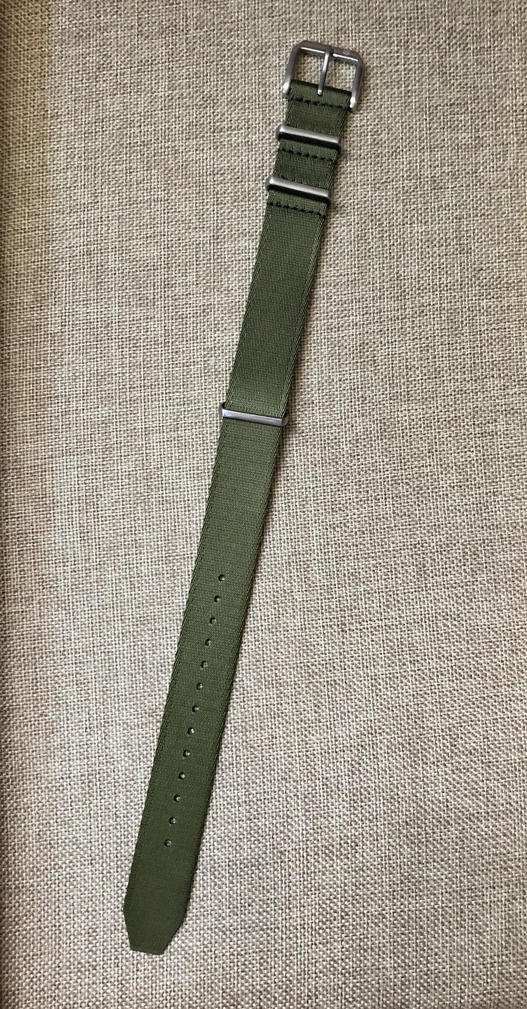 Army / Olive Green Nylon Single Piece Watch Strap, 20mm Dive Watch Band