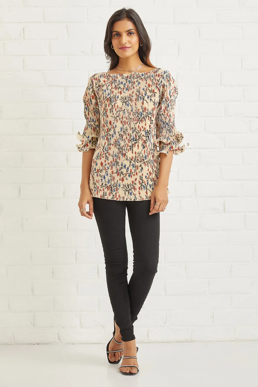 Dainty Floral Pleated  Blouse