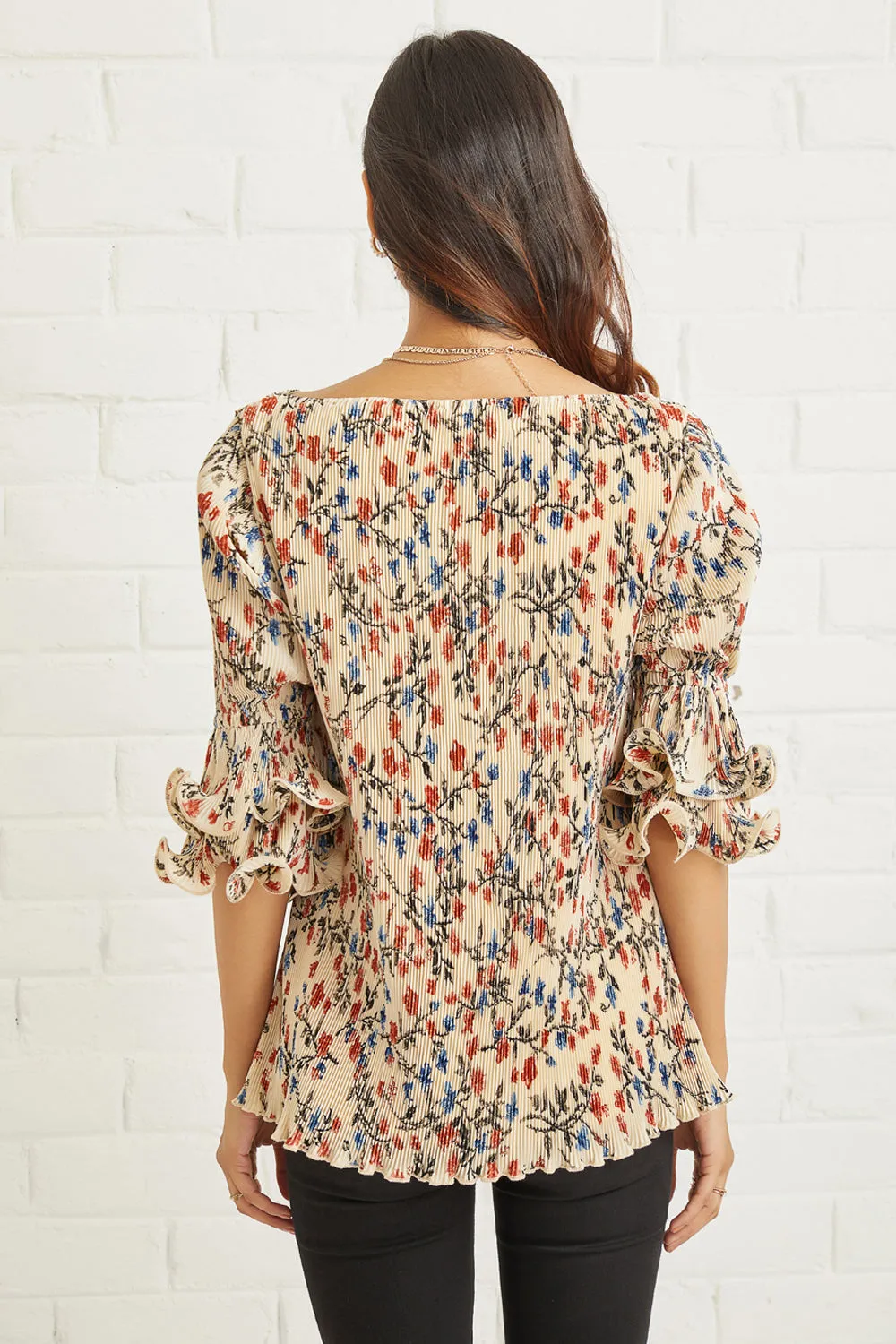 Dainty Floral Pleated  Blouse