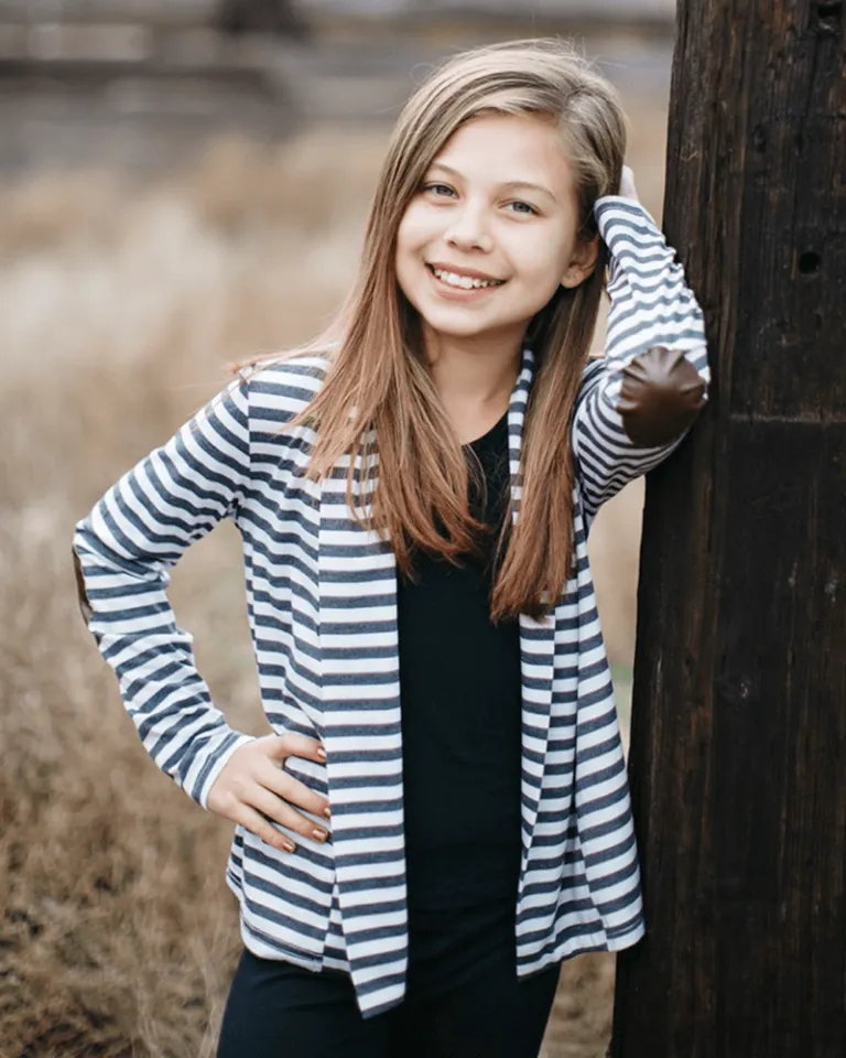 DANA CARDIGAN - GRAY STRIPED