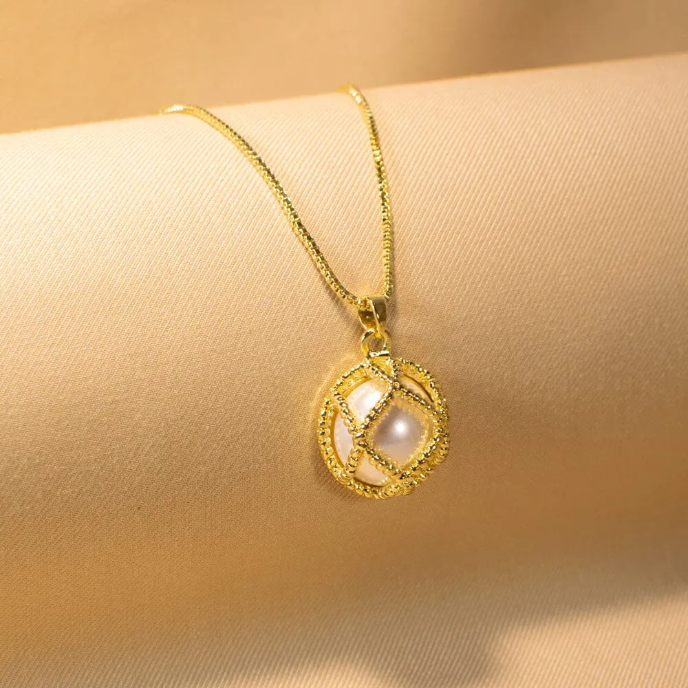 Darya Pendant Set